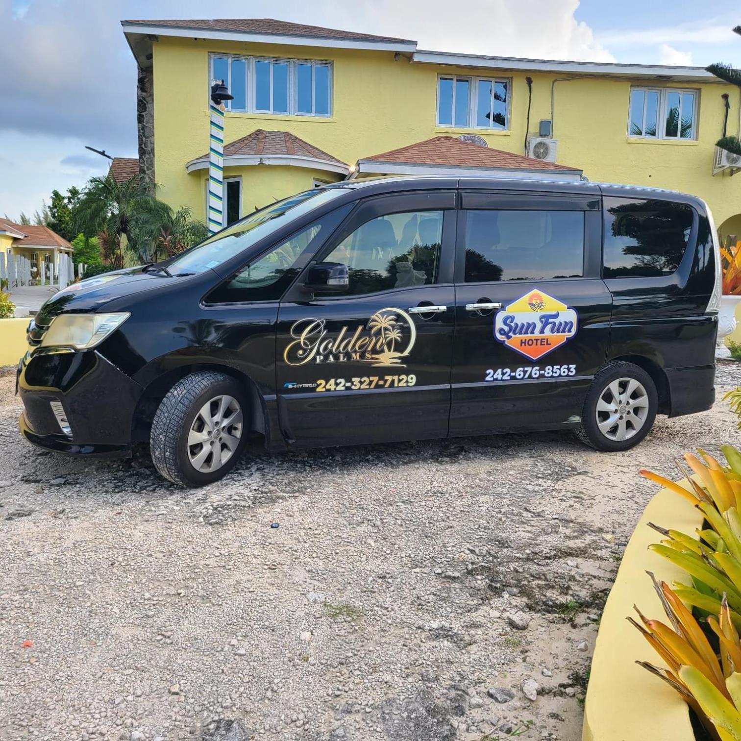 Bed & Breakfast Golden Palms House Nassau