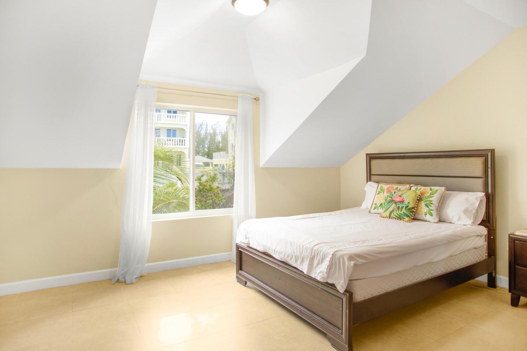 With Access Near Airport Nassau