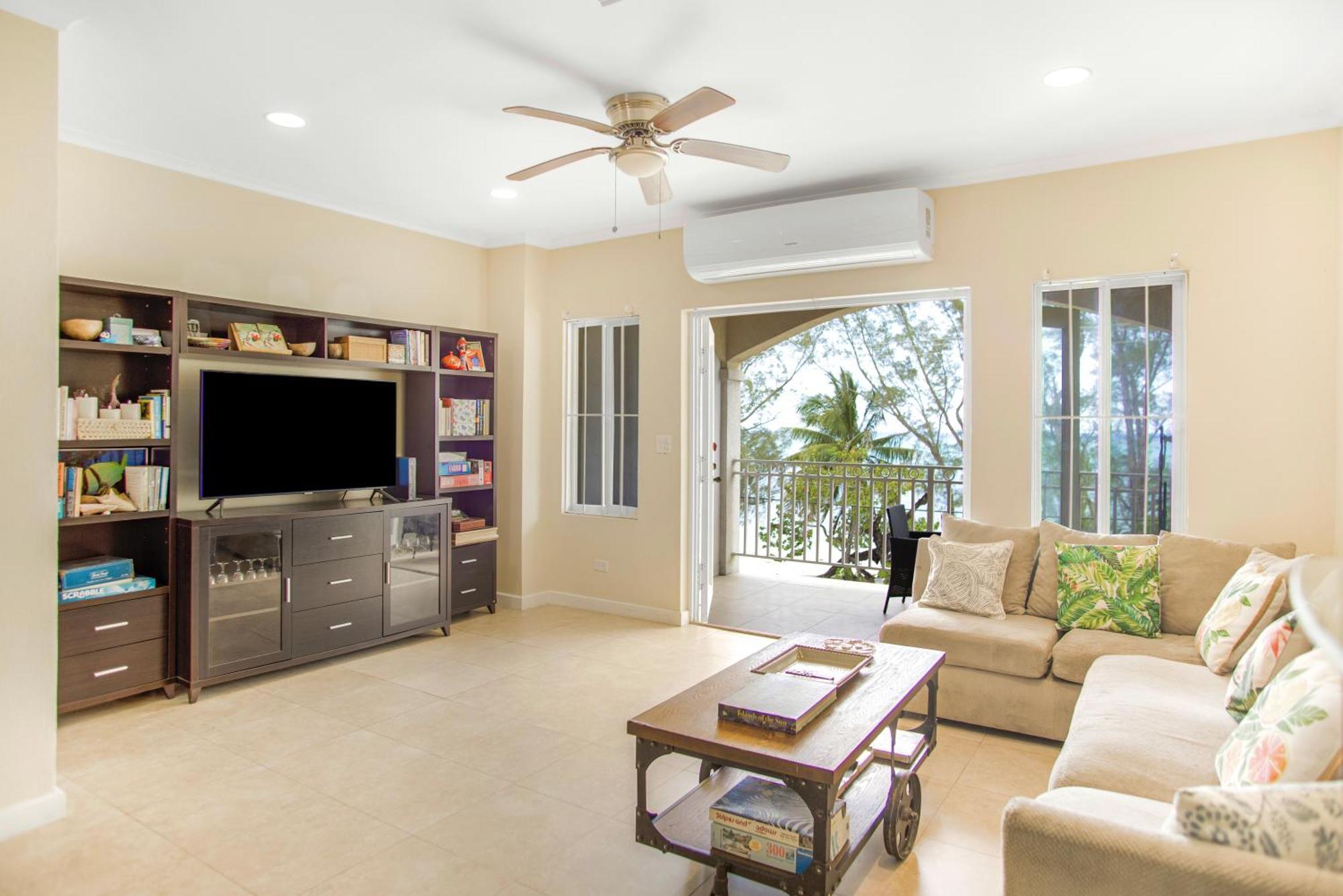Homestay With Access Near Airport Nassau