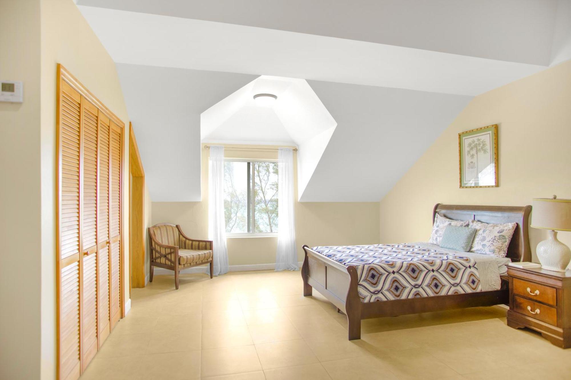 With Access Near Airport Nassau