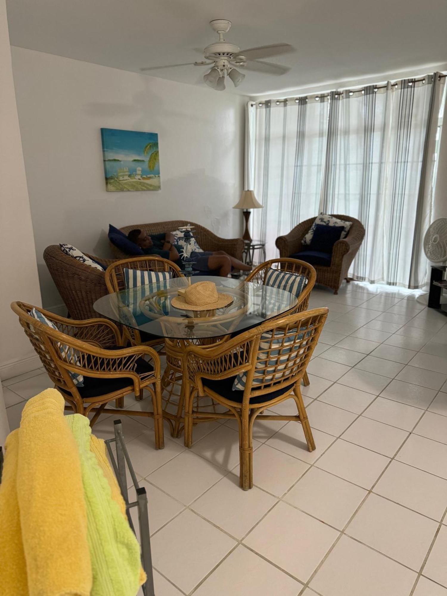 Apartment Sunset Cove - Vacation In Paradise! Nassau