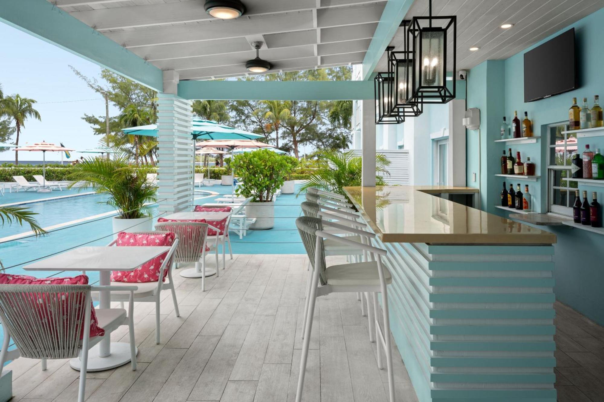 Courtyard By Marriott Downtown/junkanoo 4* Nassau
