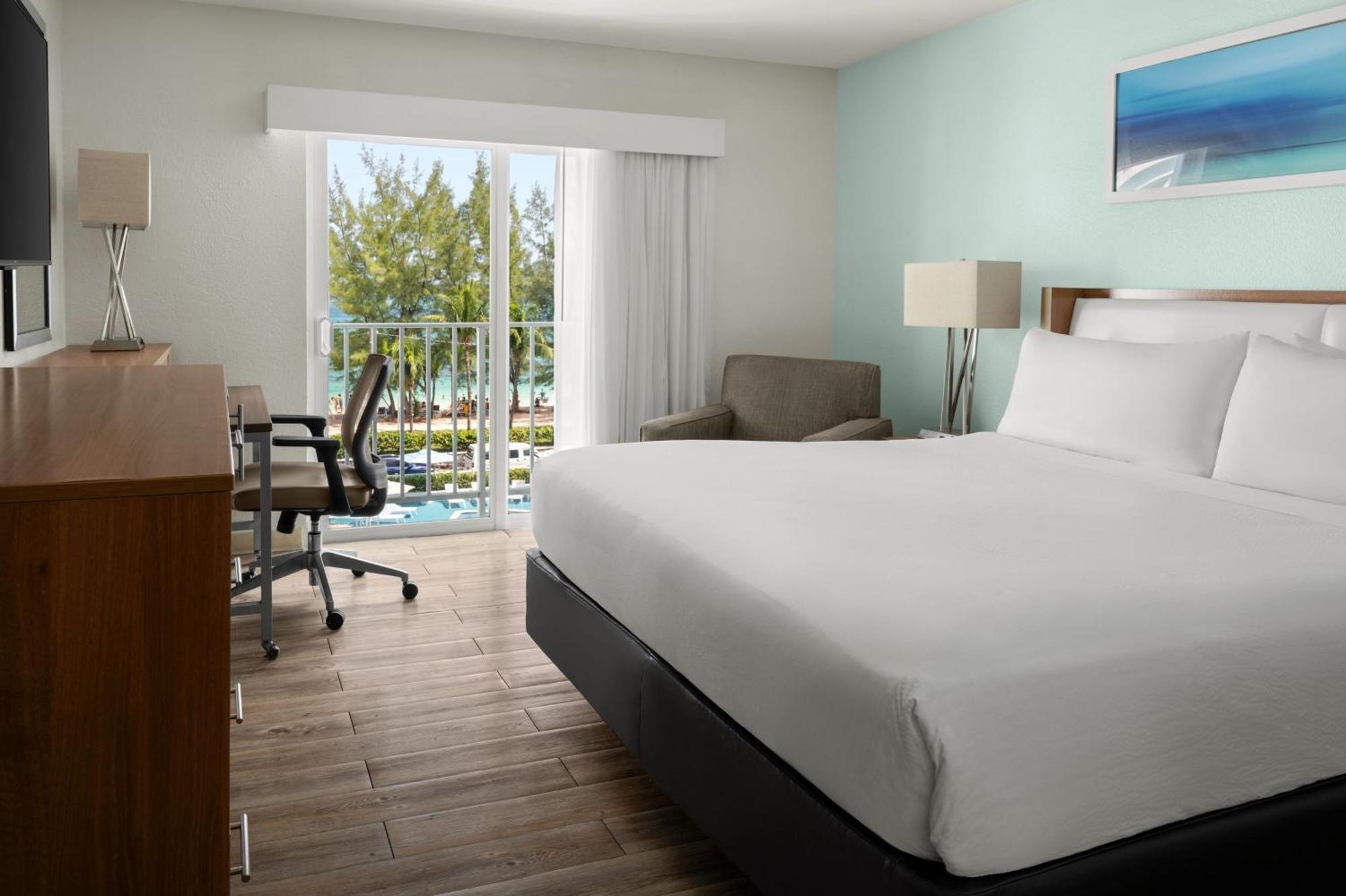 Courtyard By Marriott Downtown/junkanoo 4* Nassau