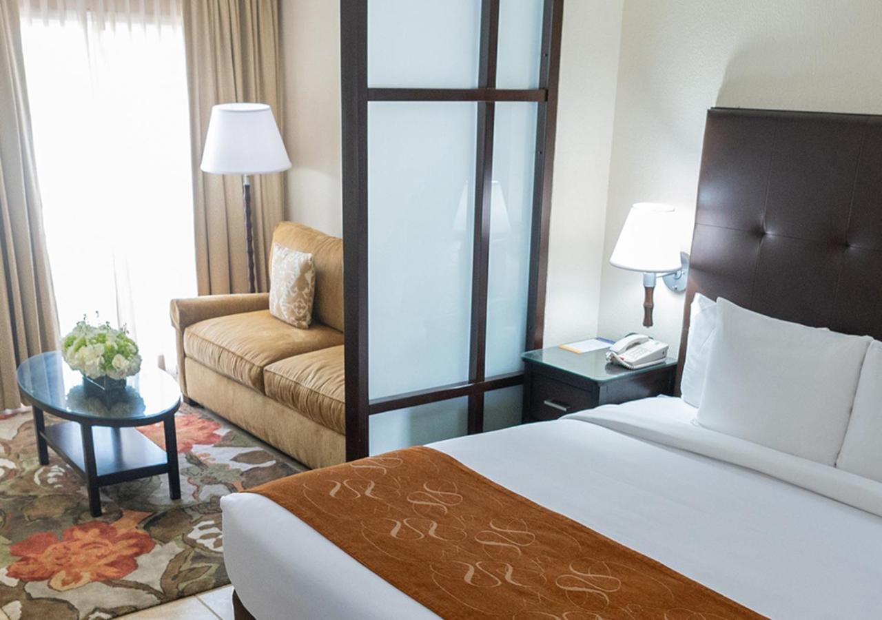 Comfort Paradise Island Hotel