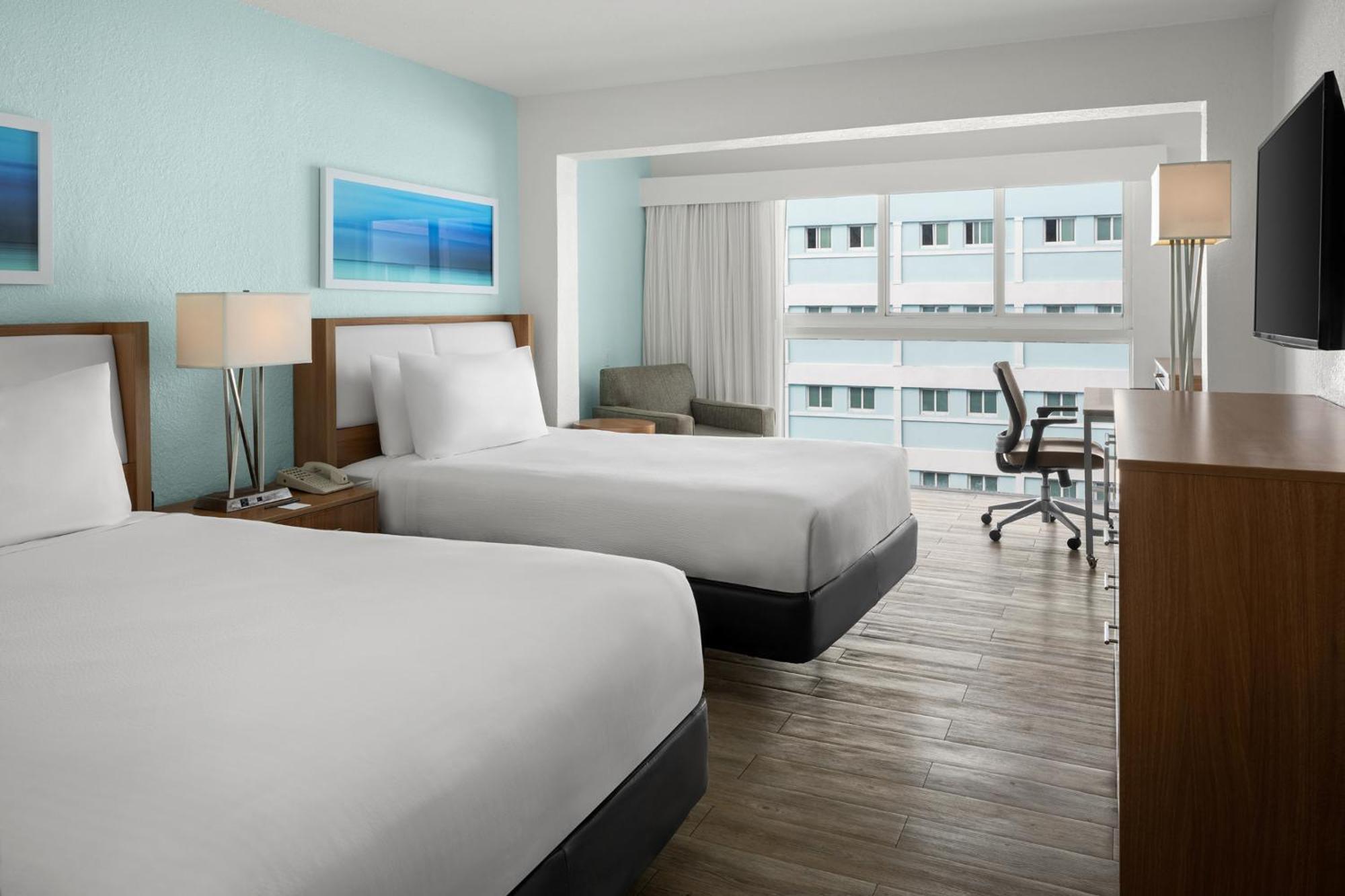 Hotel Courtyard By Marriott Downtown/junkanoo Nassau