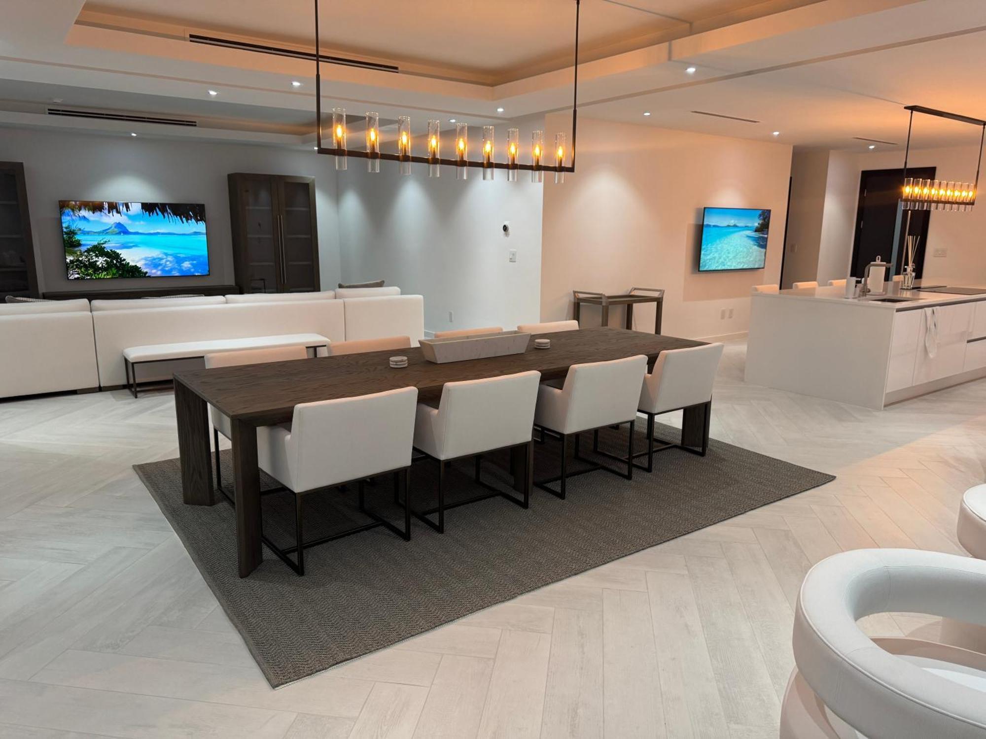 Apartment New Luxury Waterfront Condo, Palm Cay, The Bahamas Nassau