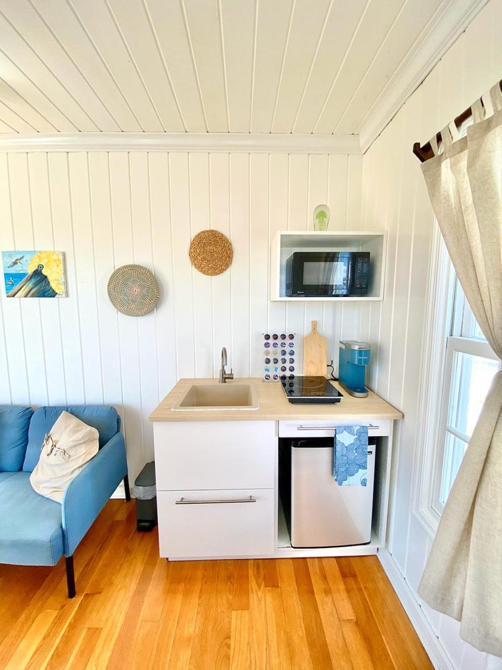 Eleuthera Retreat - & On Pink Beachfront Guest house *