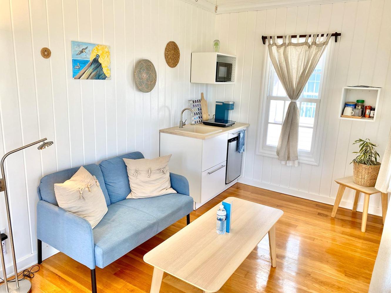 Guest house Eleuthera Retreat - & On Pink Beachfront *