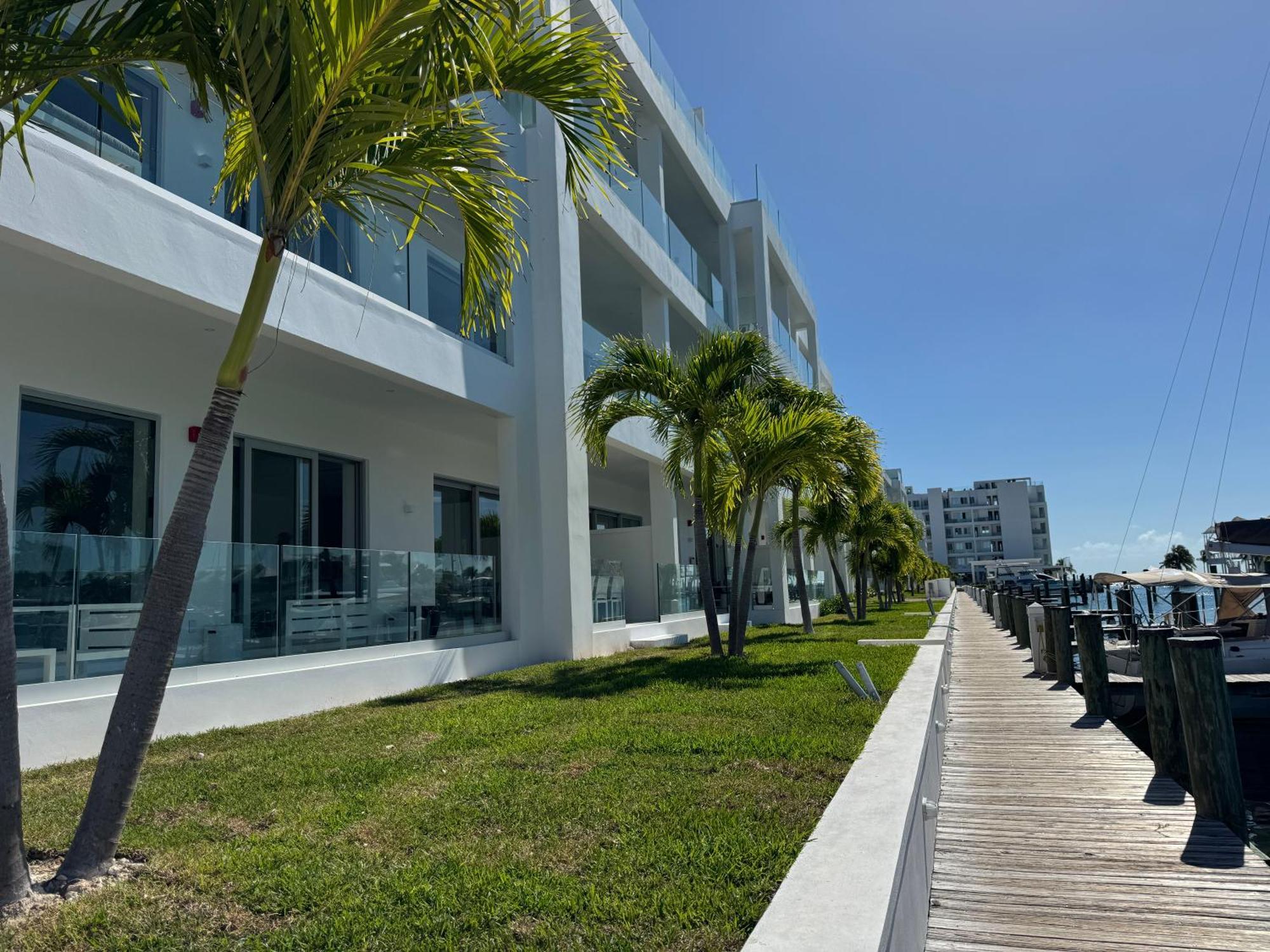 New Luxury Waterfront Condo, Palm Cay, The Bahamas *