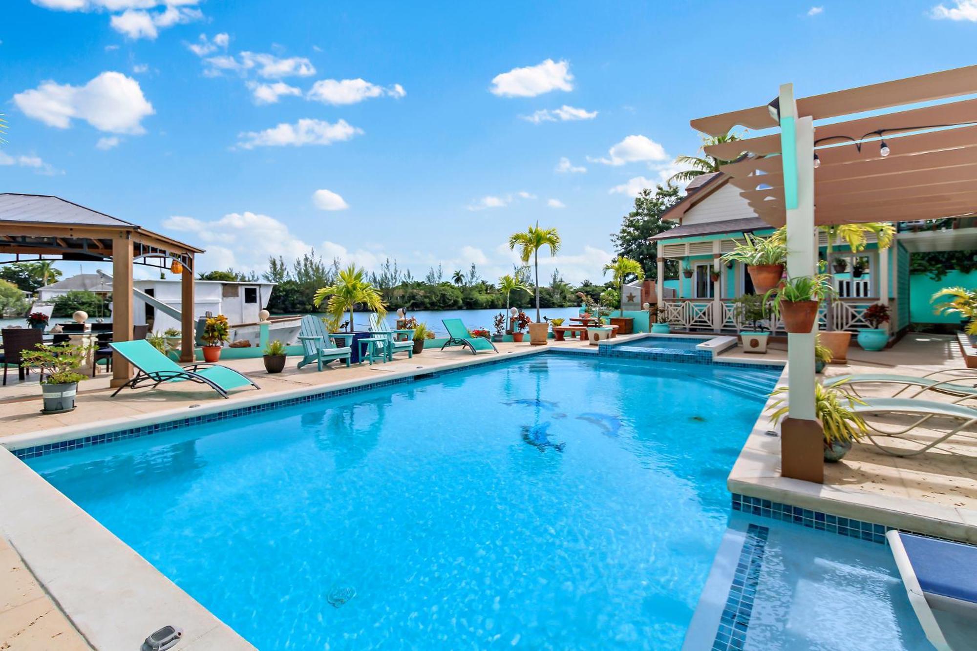 New Luxe Caribbean In The Bahamas With Canal Access! *