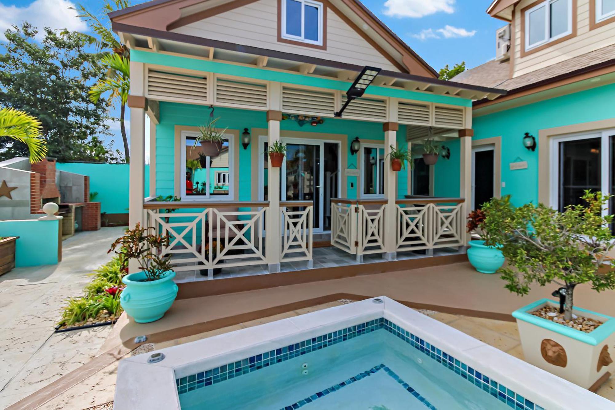 New Luxe Caribbean In The Bahamas With Canal Access! Guest house