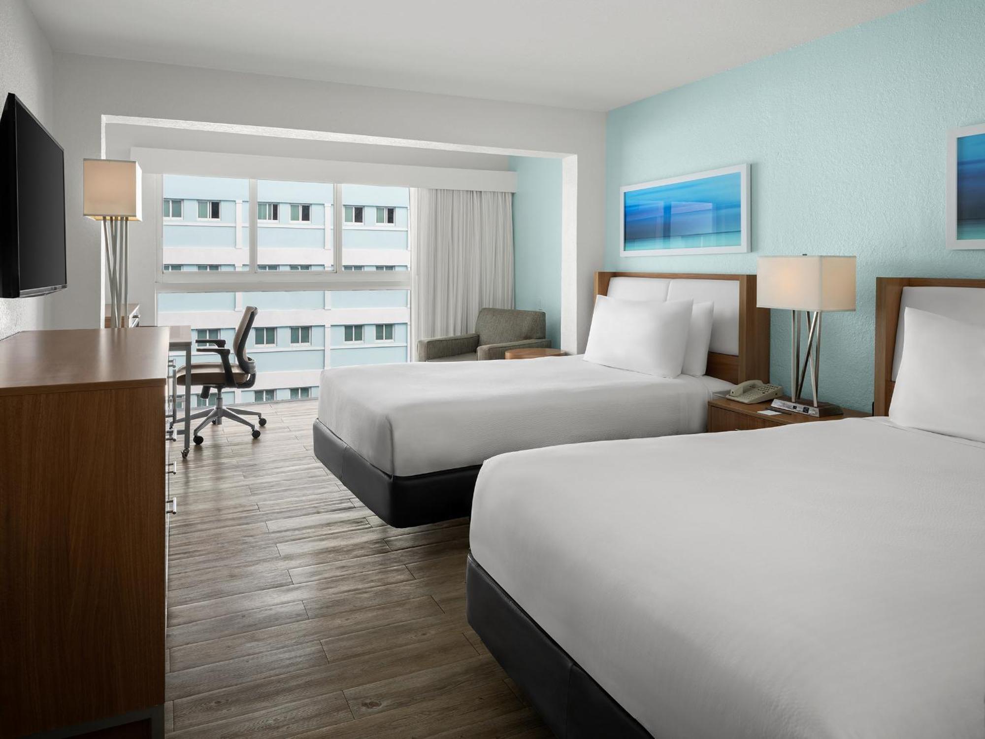 Courtyard By Marriott Downtown/junkanoo 4* Nassau