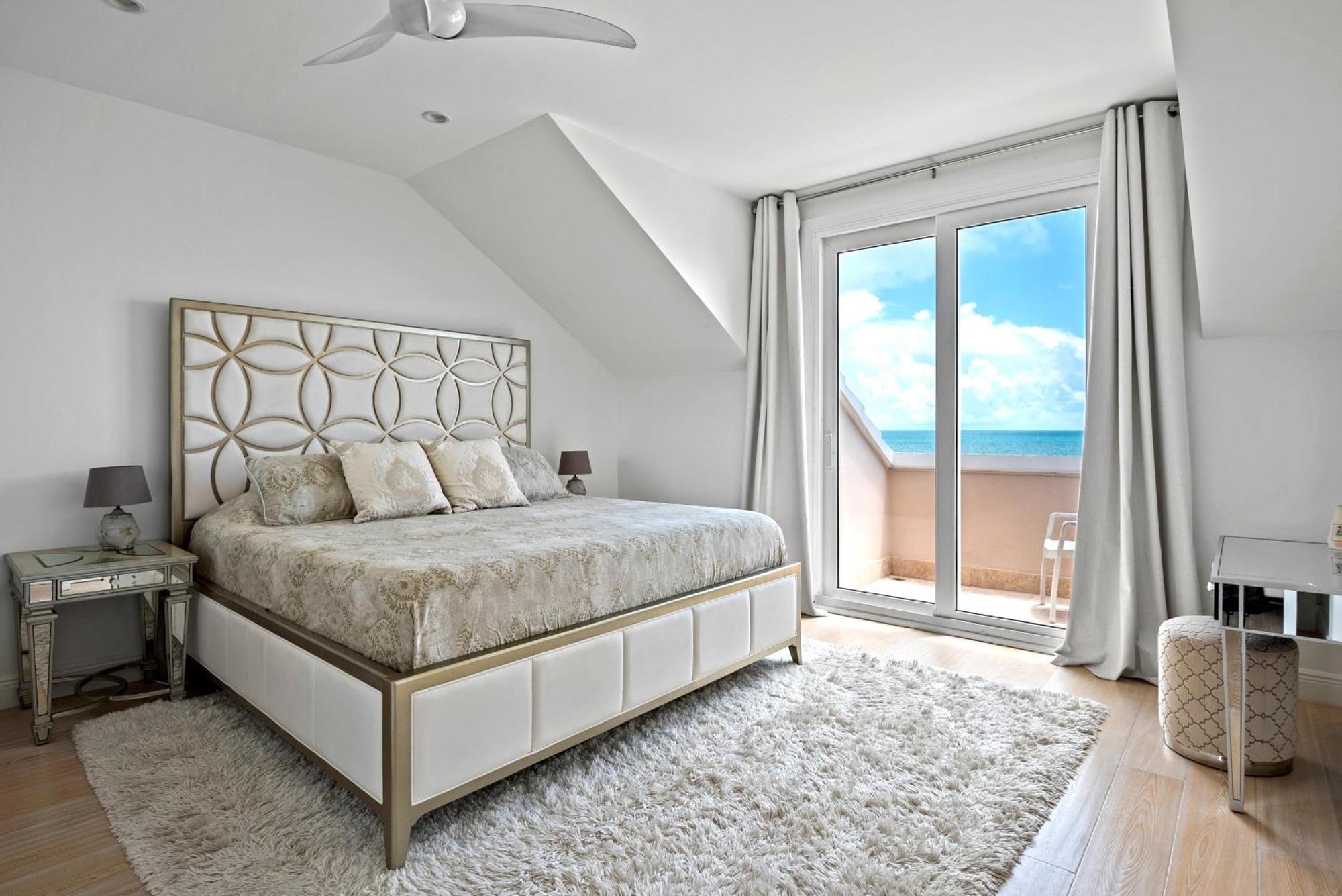 White House - Exclusive Luxury Beachfront - Private White Villa