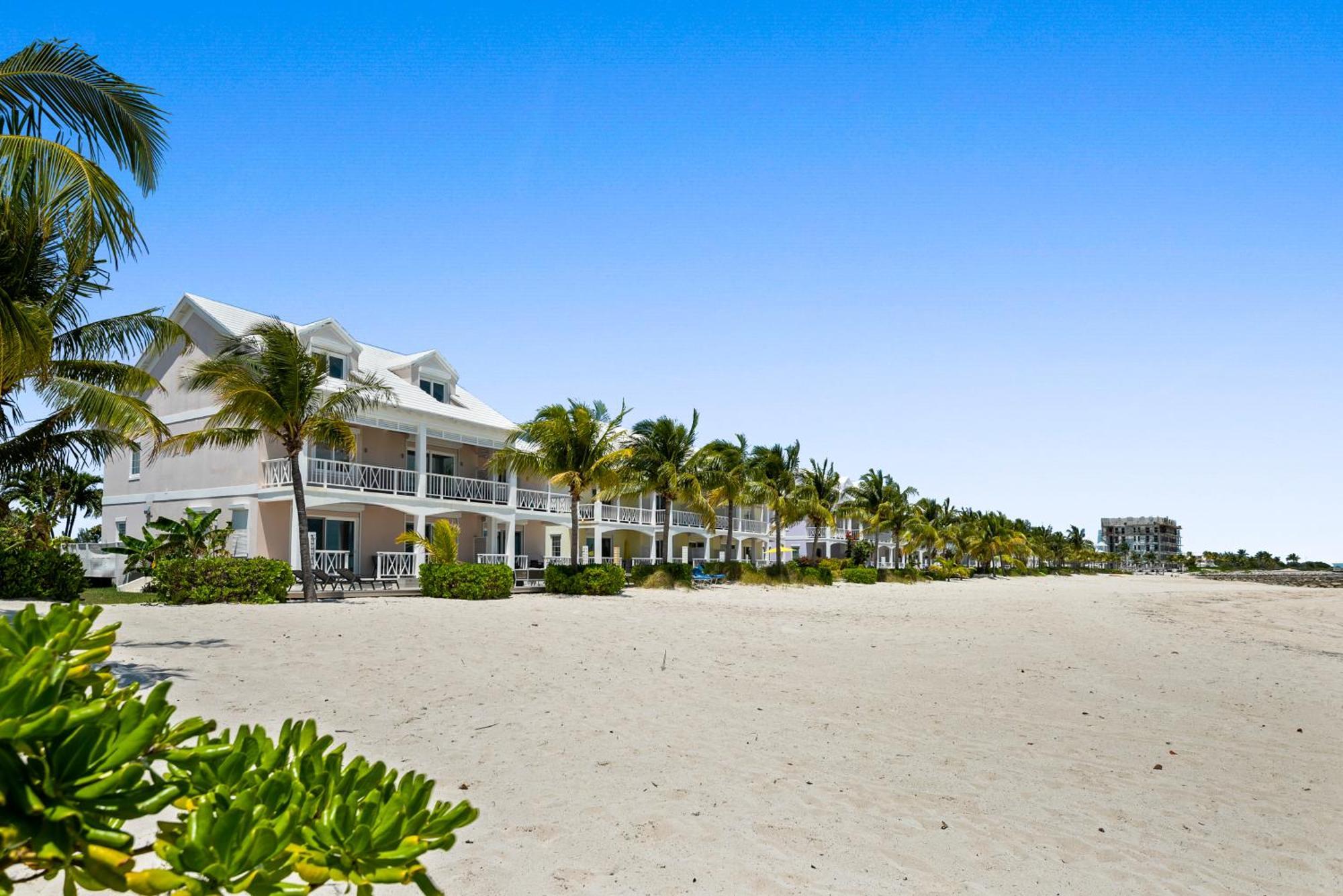 Villa White House - Exclusive Luxury Beachfront - Private White *