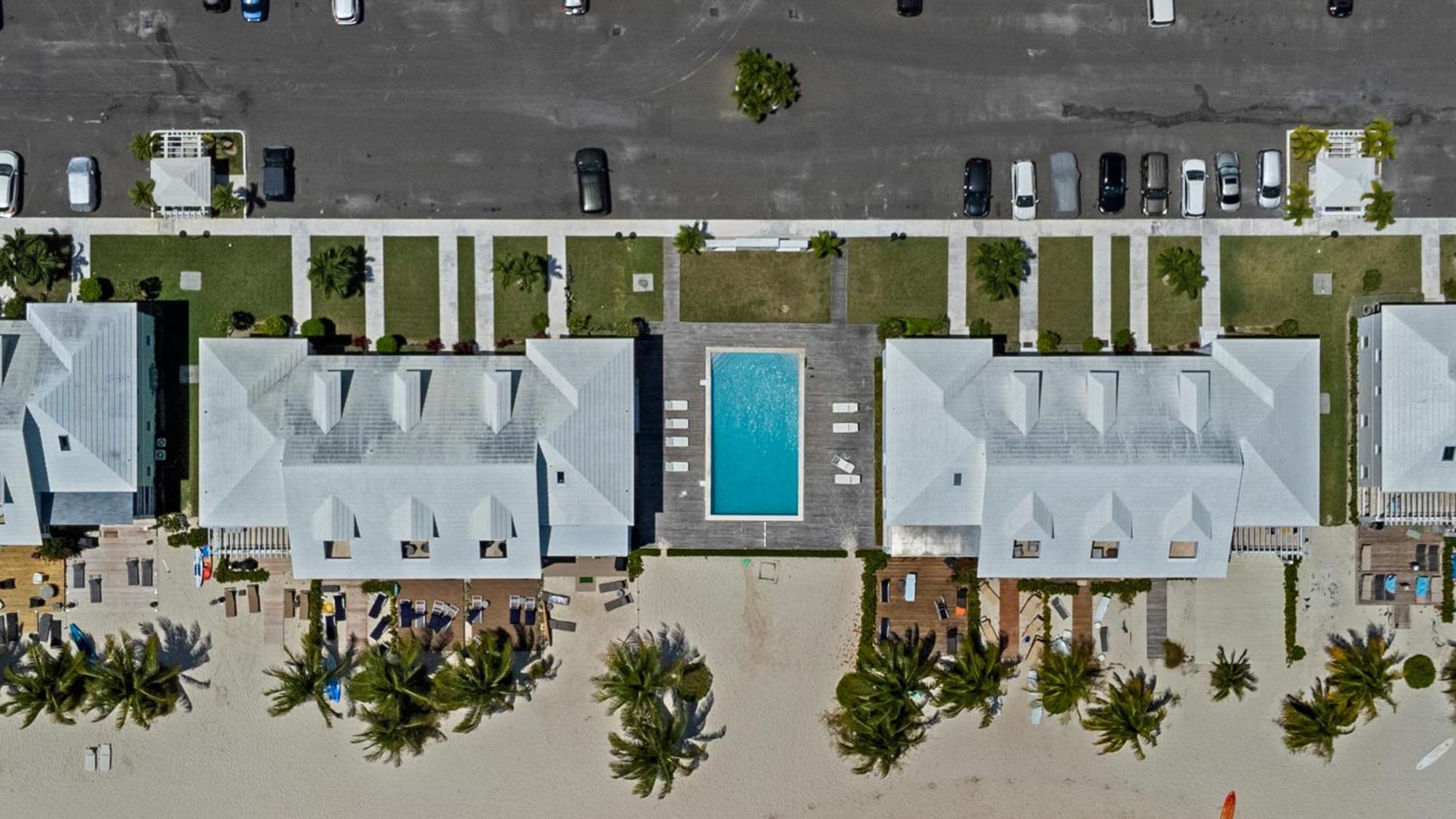 White House - Exclusive Luxury Beachfront - Private White *