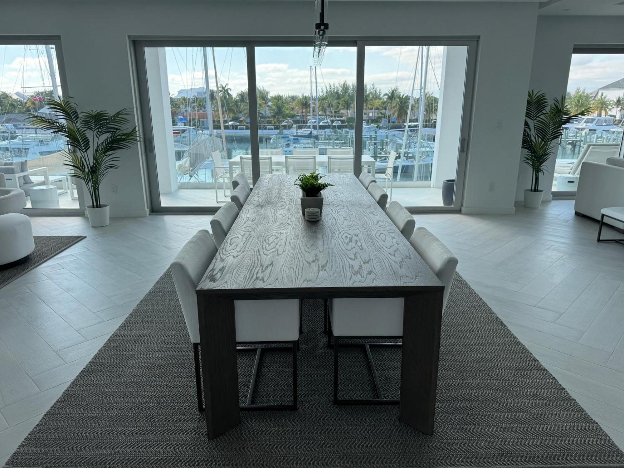 New Luxury Waterfront Condo, Palm Cay, The Bahamas Apartment Nassau