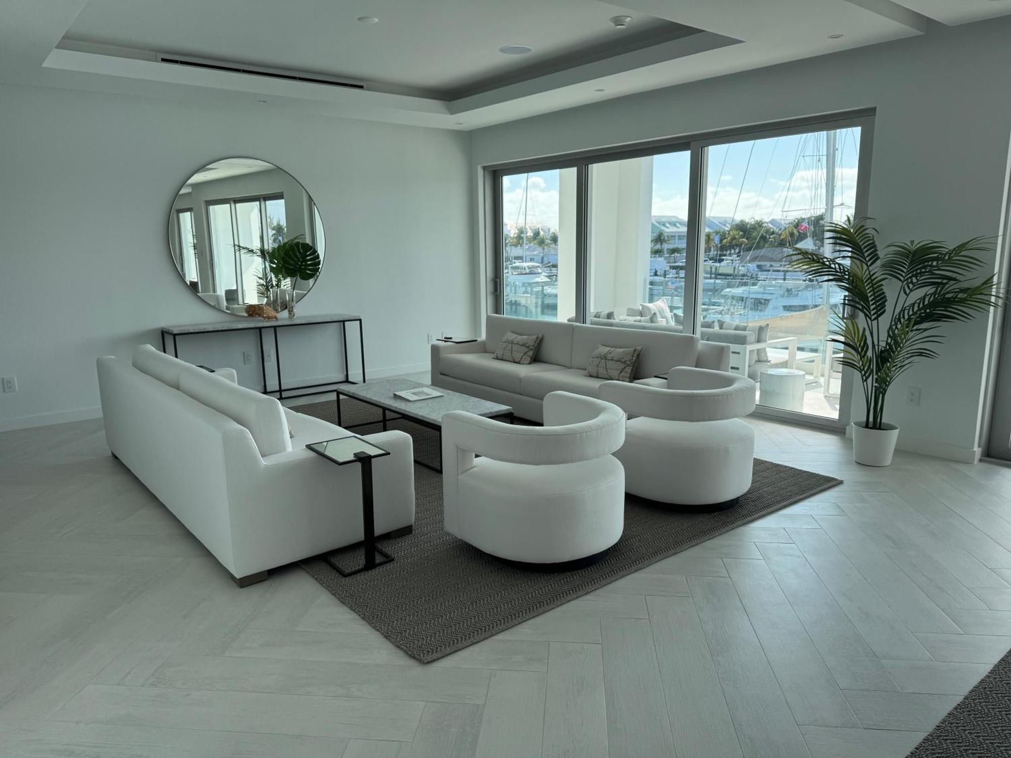 New Luxury Waterfront Condo, Palm Cay, The Bahamas *
