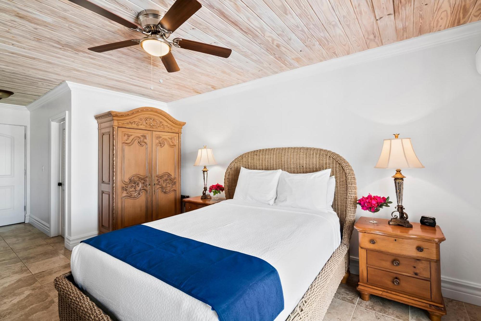 Hotel Augusta Bay
