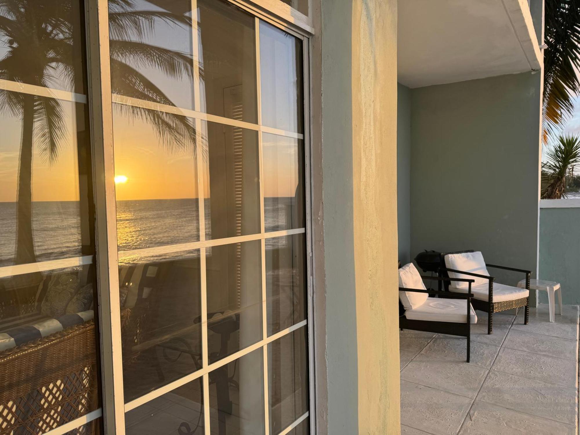 Sunset Cove - Vacation In Paradise!