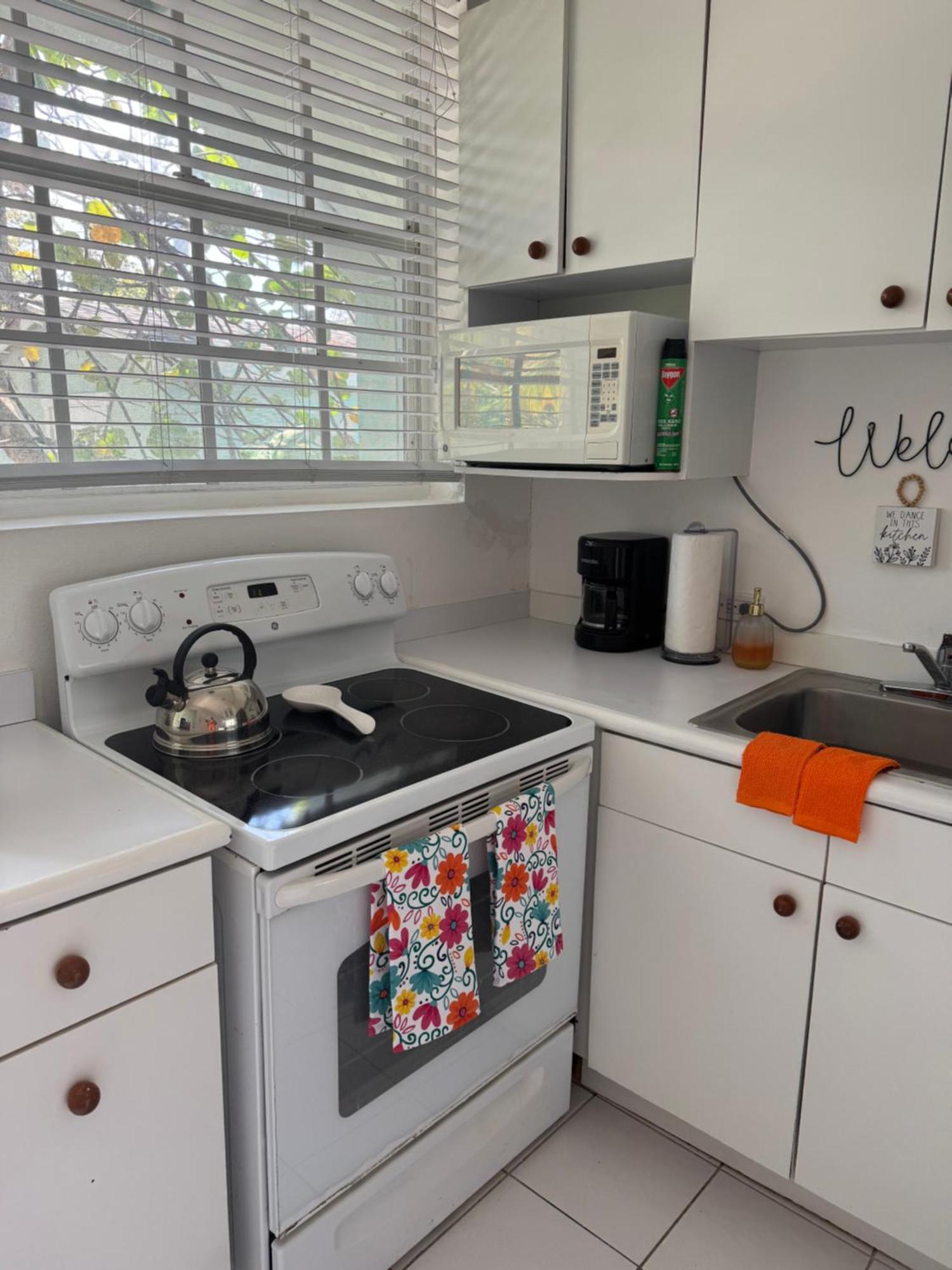 Apartment Sunset Cove - Vacation In Paradise! Nassau