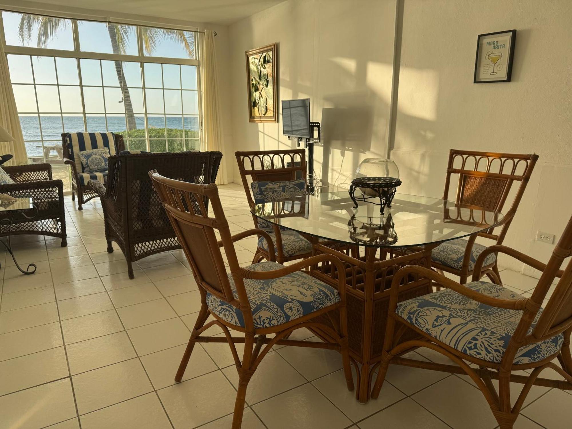 Apartment Sunset Cove - Vacation In Paradise!
