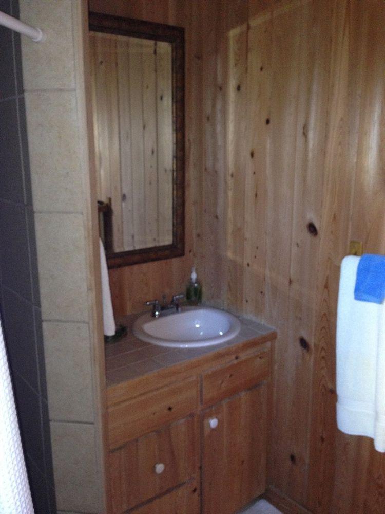 Wheel House Downstairs By Living Easy Abaco 3* Marsh Harbour