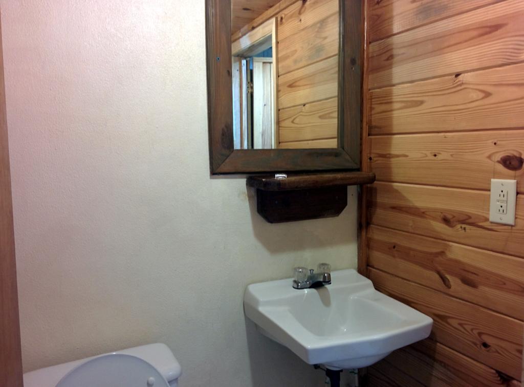 Coco Plum Bahamas Hotel 2*