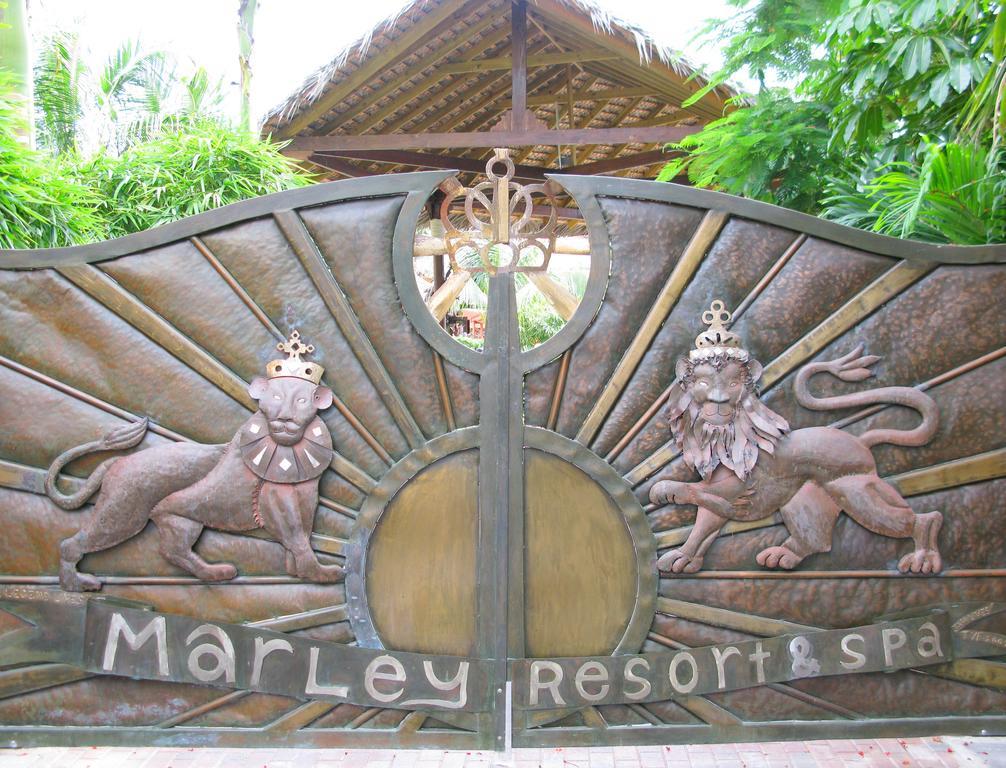 Hotel Marley & 4*