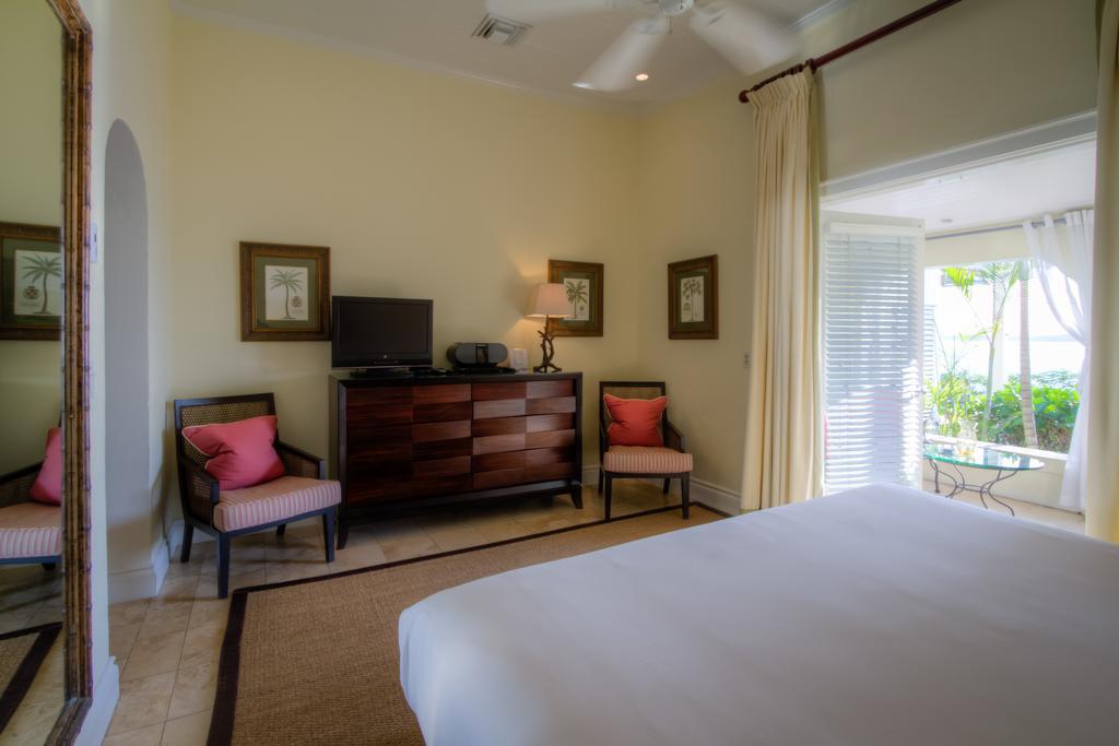 Resort Rock House Harbour Island 3*