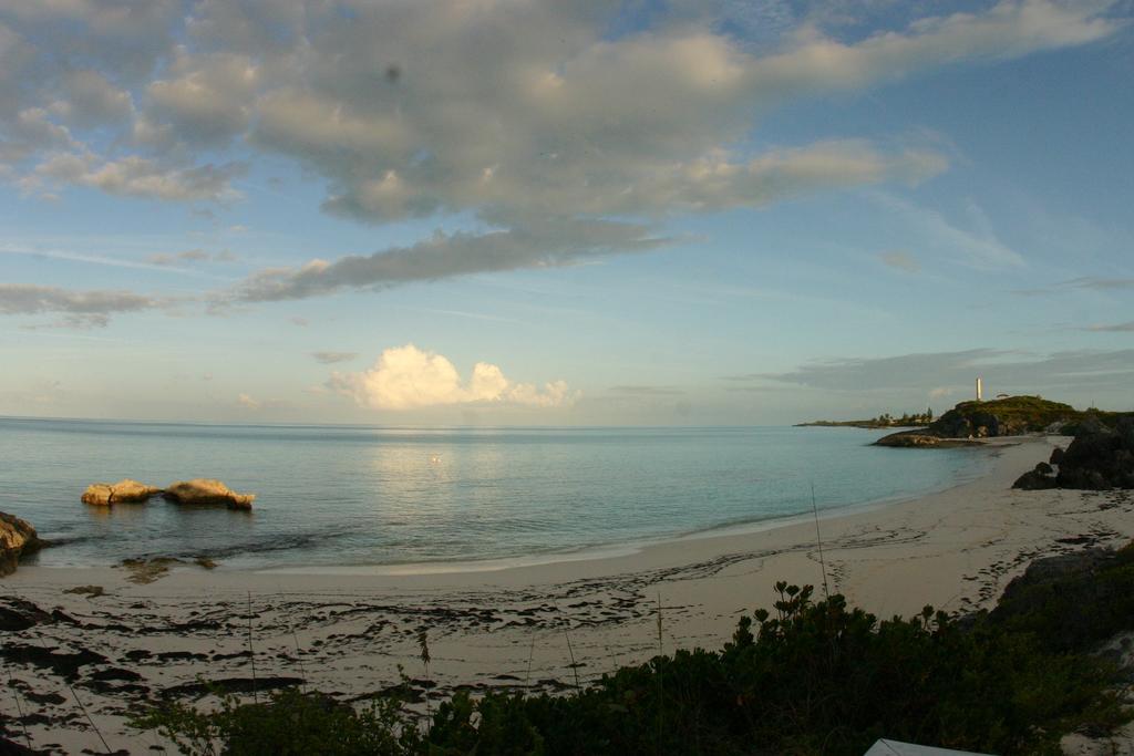 Gunhillbay Beach Villas Guest house