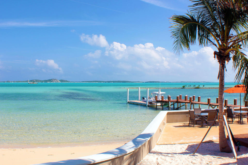 Hotel Exuma Beach 3*