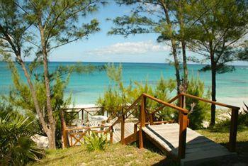 Unique Village Resort 3*