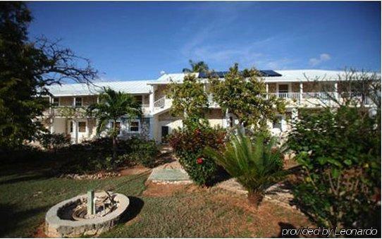 Hut Pointe Aparthotel 4*