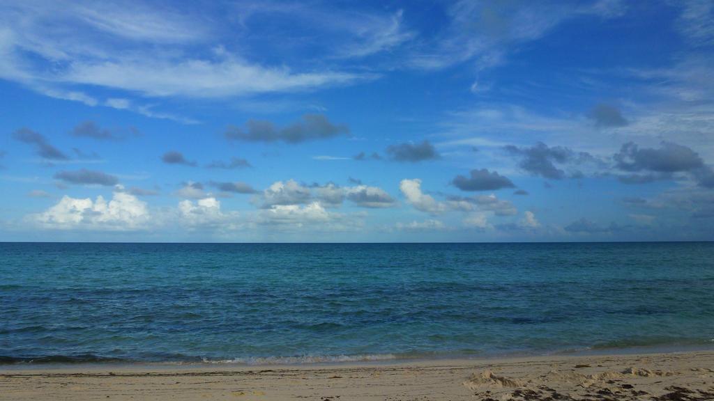 Leslie's Estates Apartment Nassau