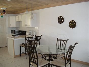 Sapphire Garden Villa George Town