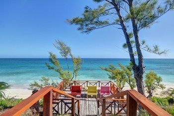Unique Village Resort 3*