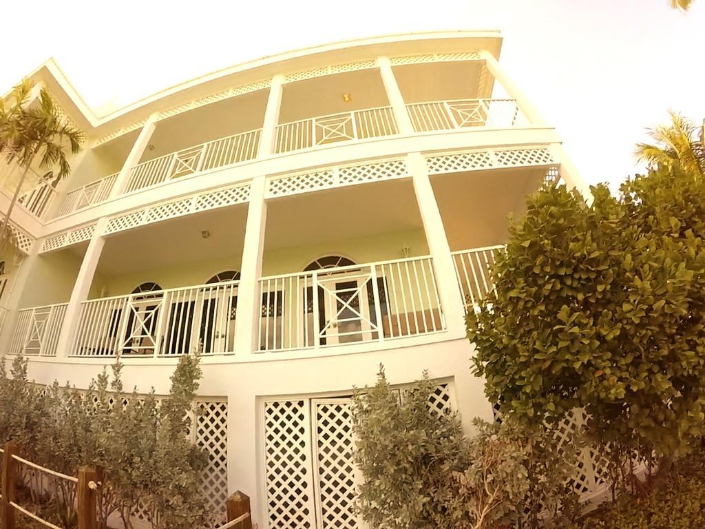February Point Bb1 George Town