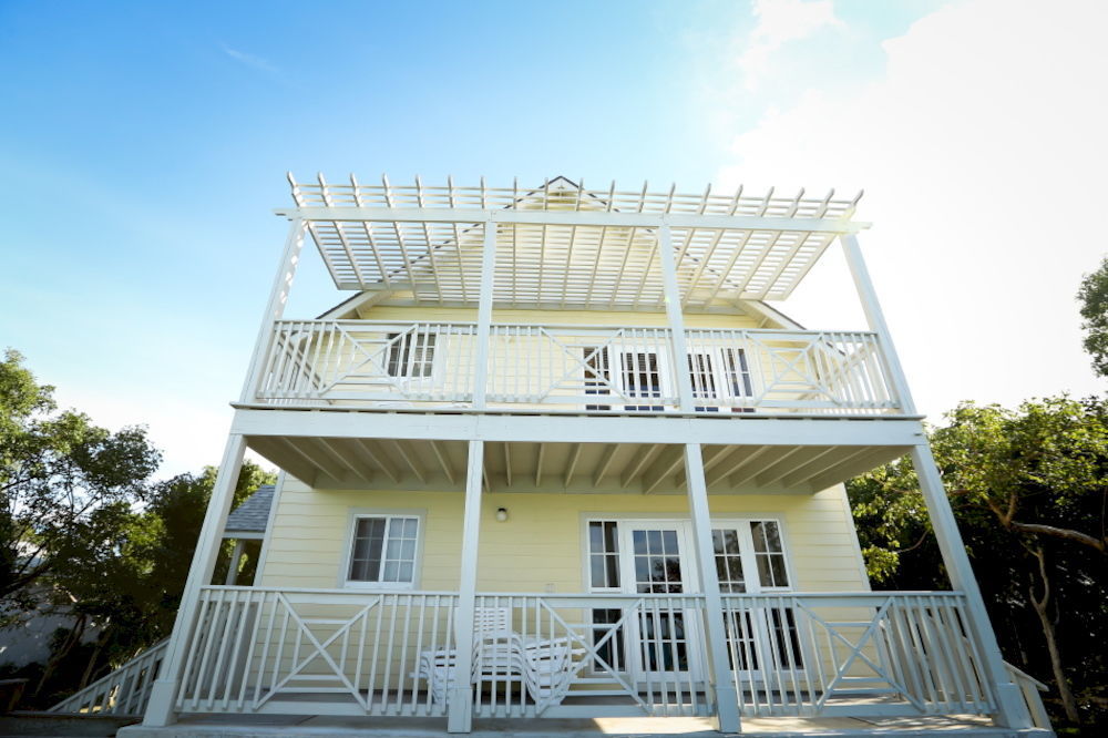 Island Seaside Hotel