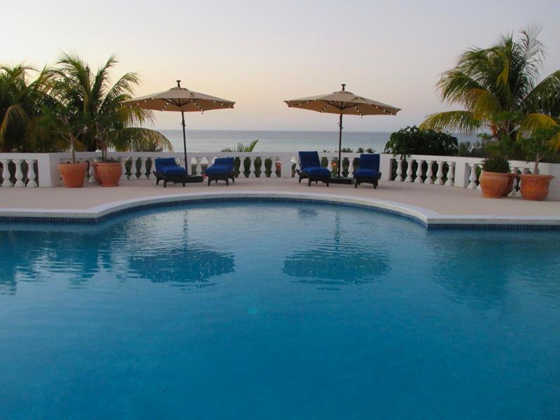 Ocean West Boutique Hotel 3*