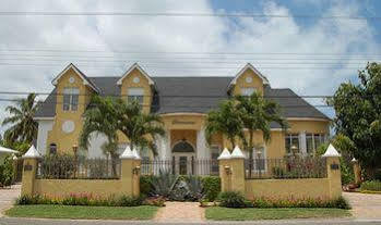 Brownstone 1