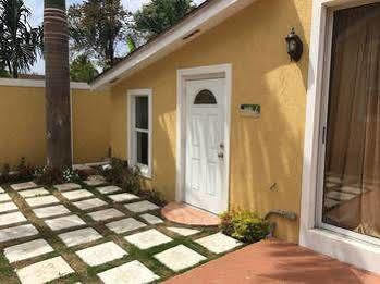 Brownstone 1 Guest house 3*