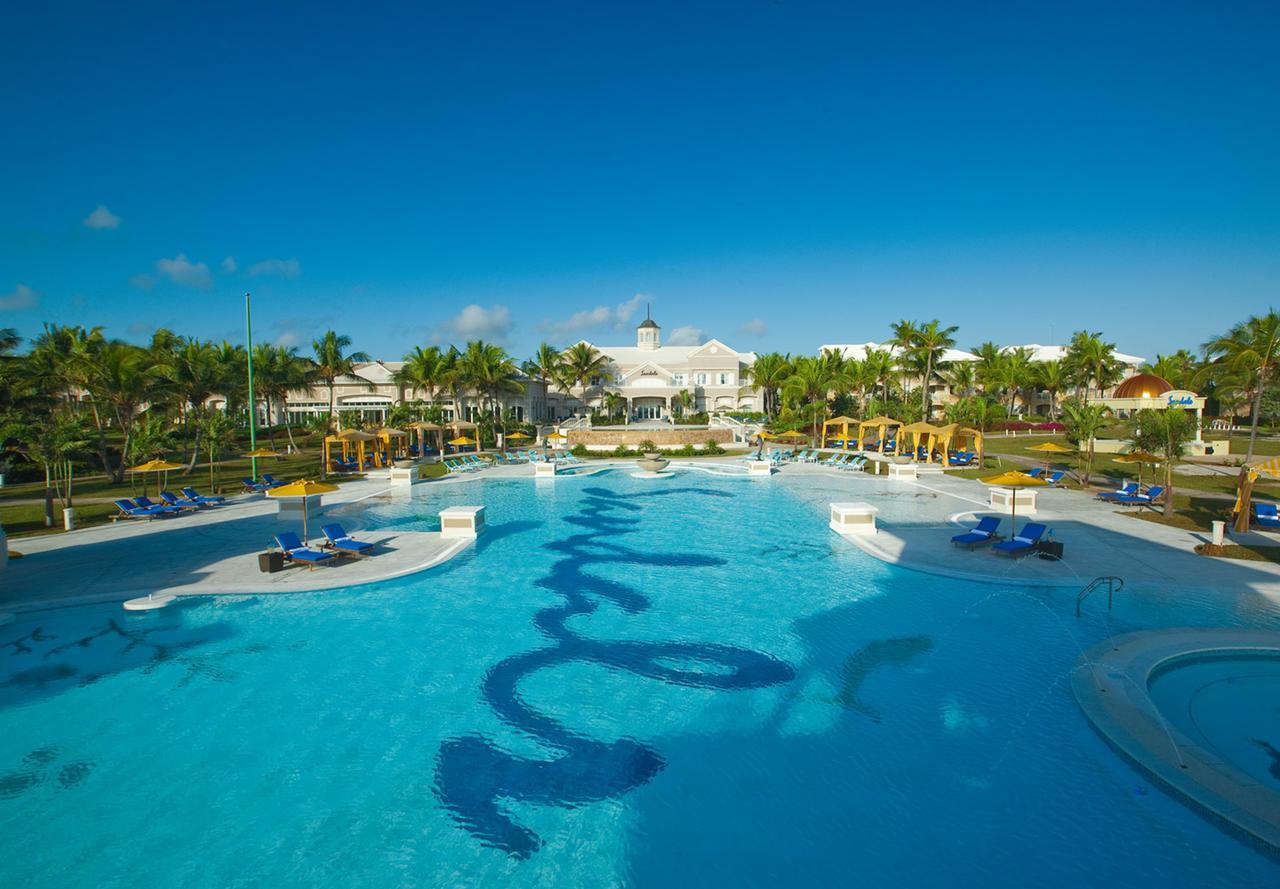 Sandals Emerald Bay Golf, Tennis And - Couples Only (adults Only) 5*