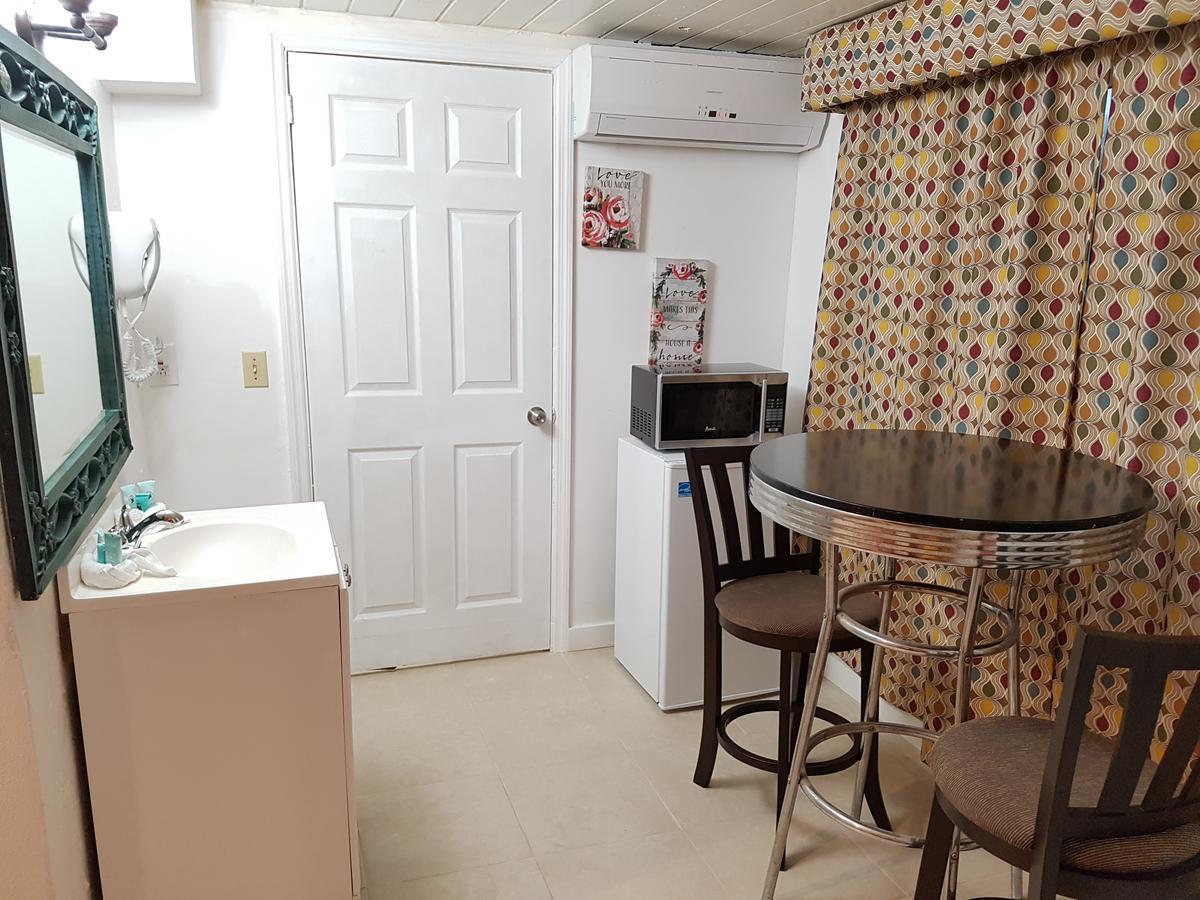 Golden Palms House 3* Nassau