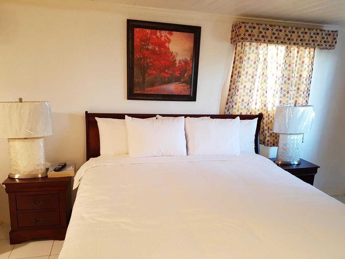 Golden Palms House 3* Nassau
