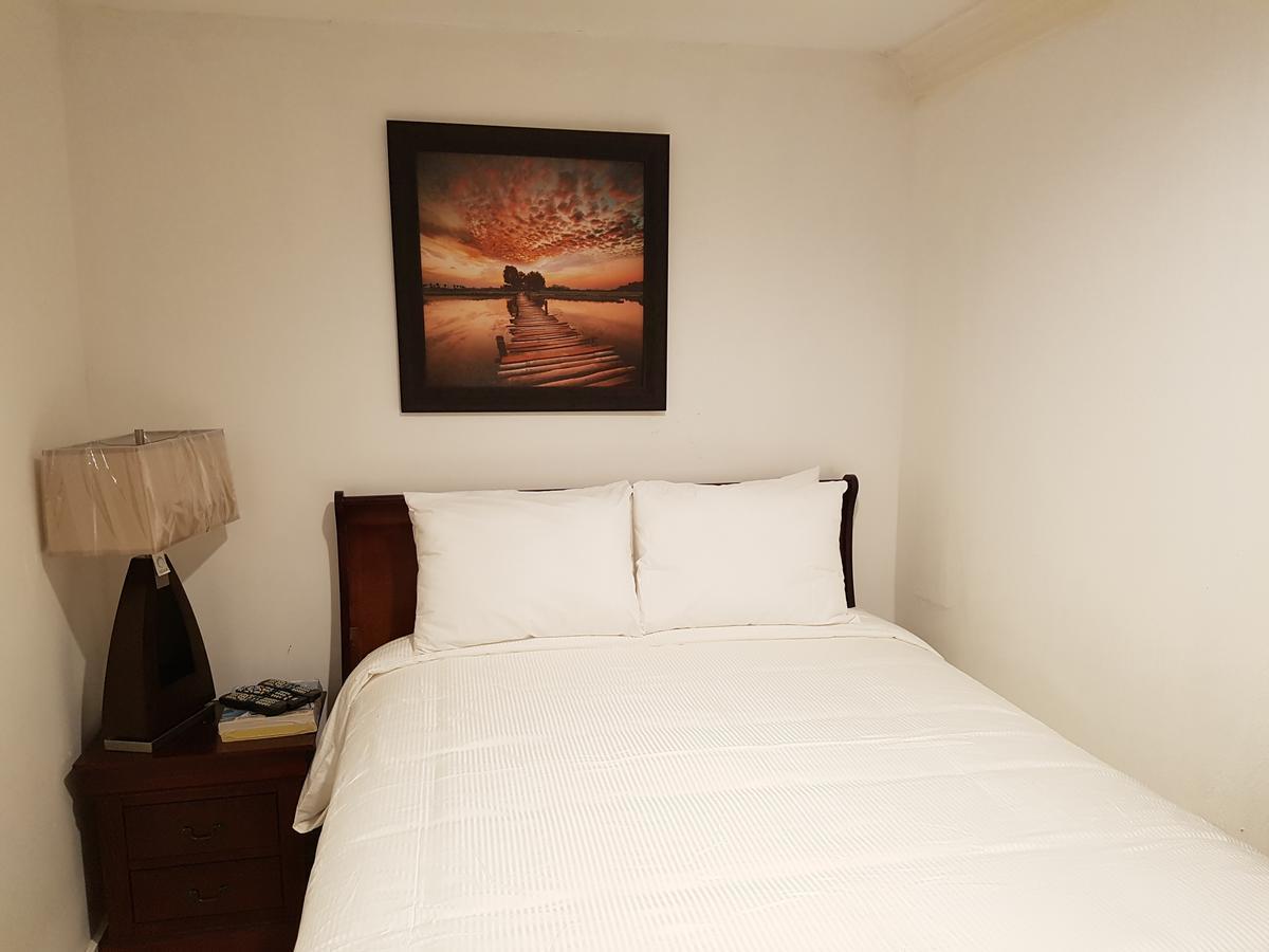 Bed & Breakfast Golden Palms House 3*