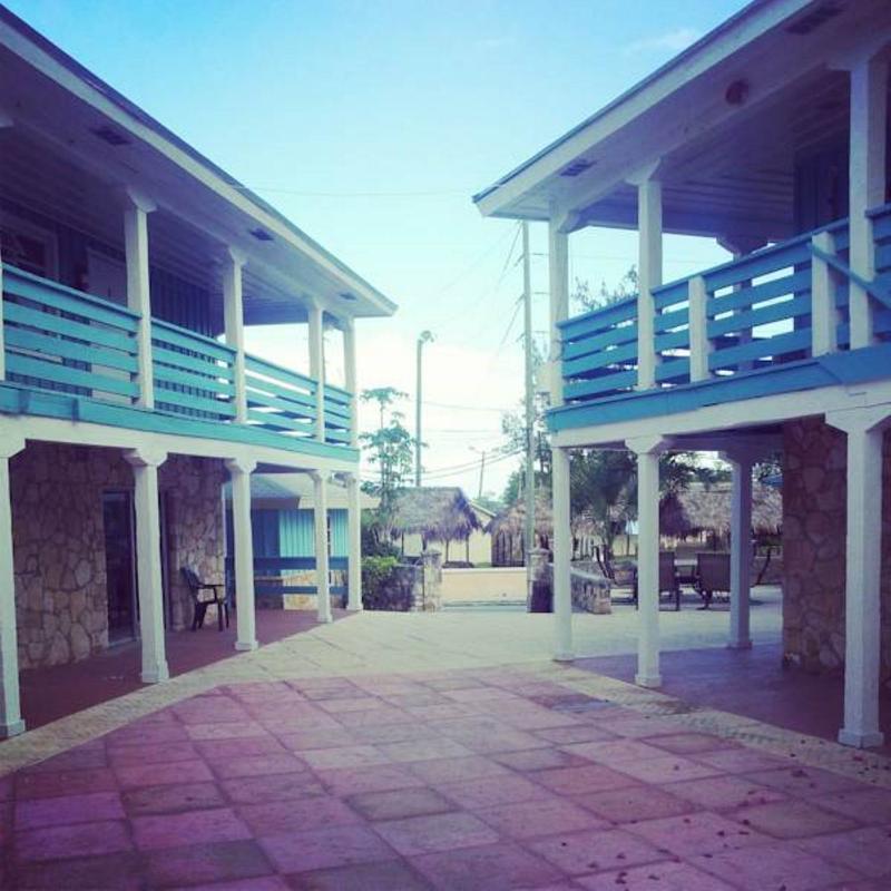 Two Turtles 3* George Town