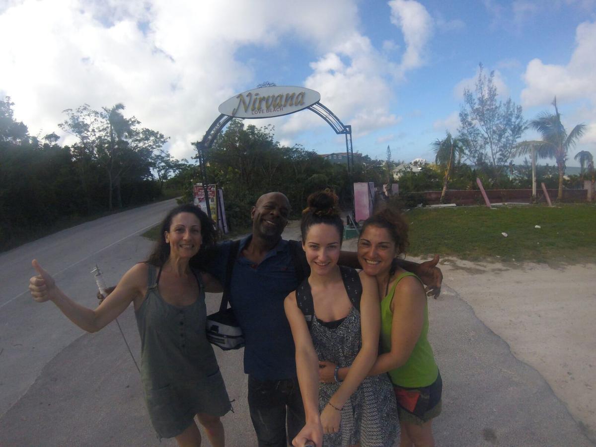 Hostel Da Pink And White Palace Nassau