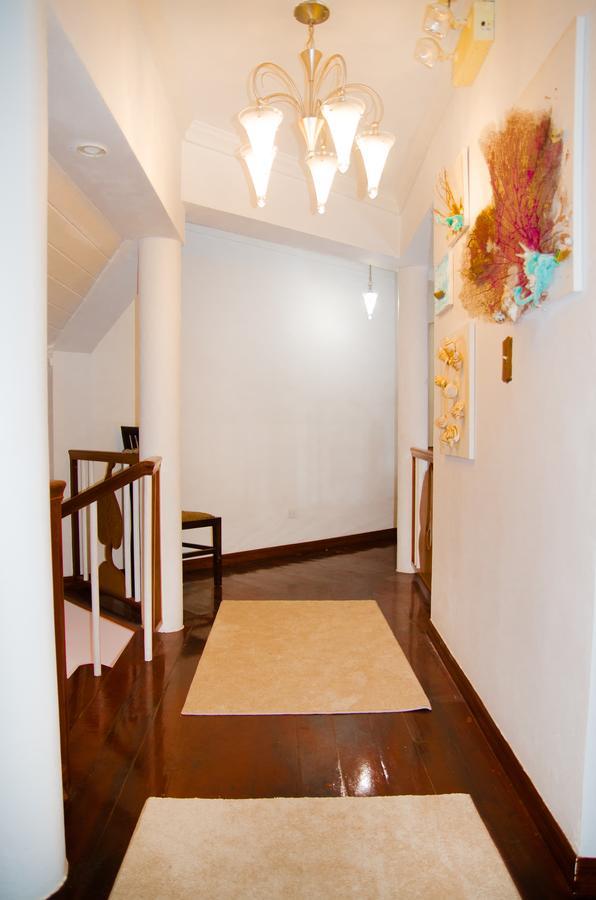 Four Bedroom Oceanfront * Nassau