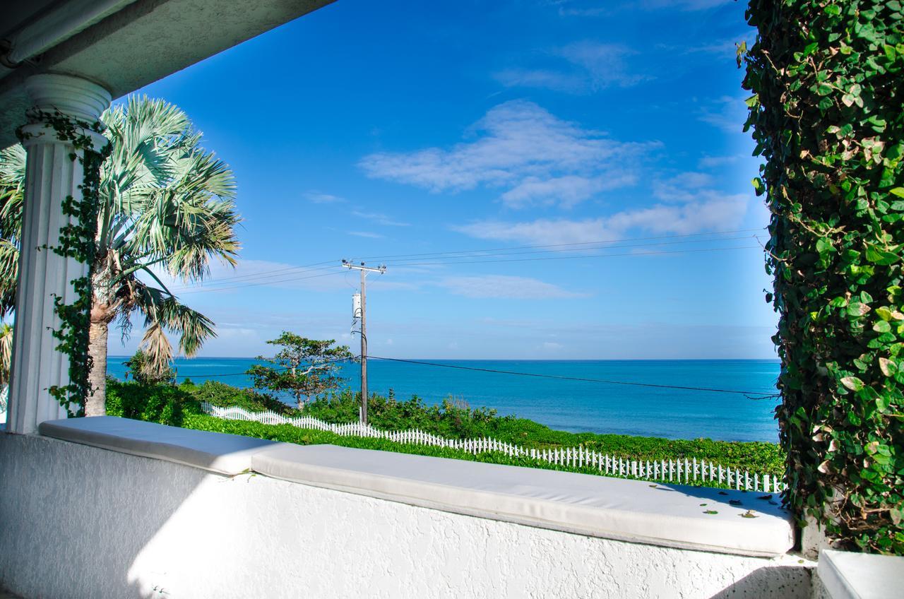 Holiday home Four Bedroom Oceanfront