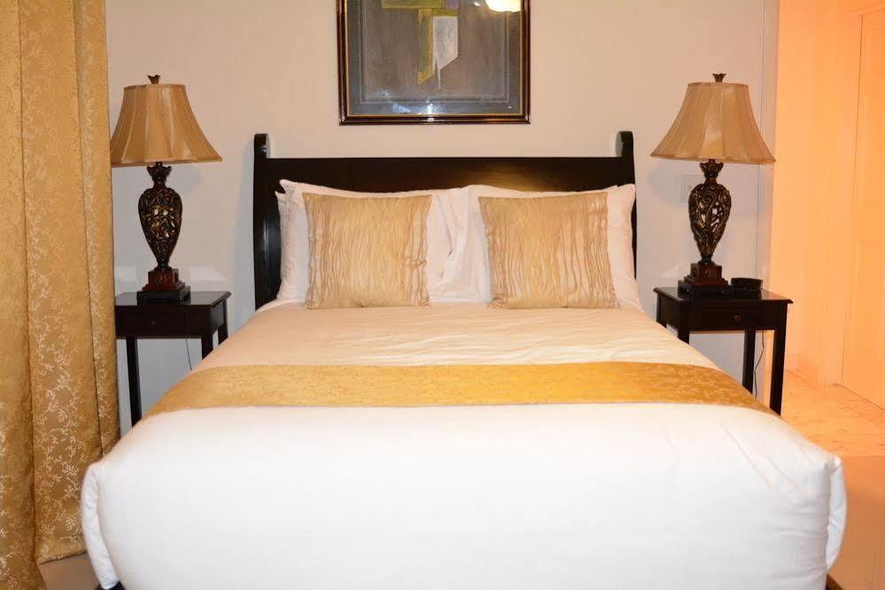 Hotel Ocean West Boutique Nassau